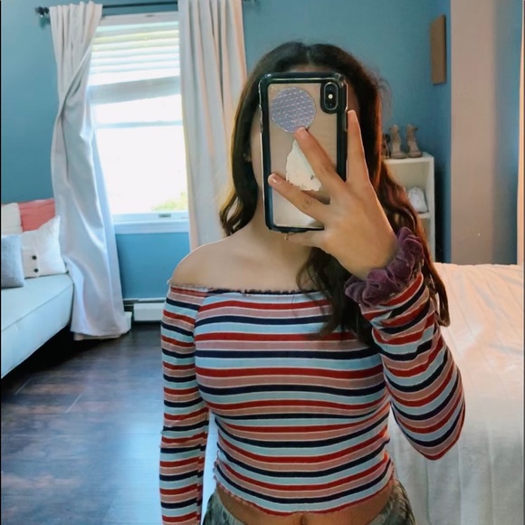 PACSUN [ME to WE] off-the-shoulder striped top !! - Picture 2 of 4